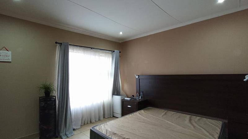 3 Bedroom Property for Sale in Tres Jolie Gauteng