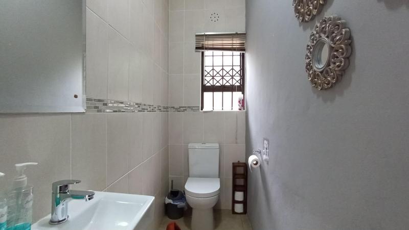 3 Bedroom Property for Sale in Tres Jolie Gauteng