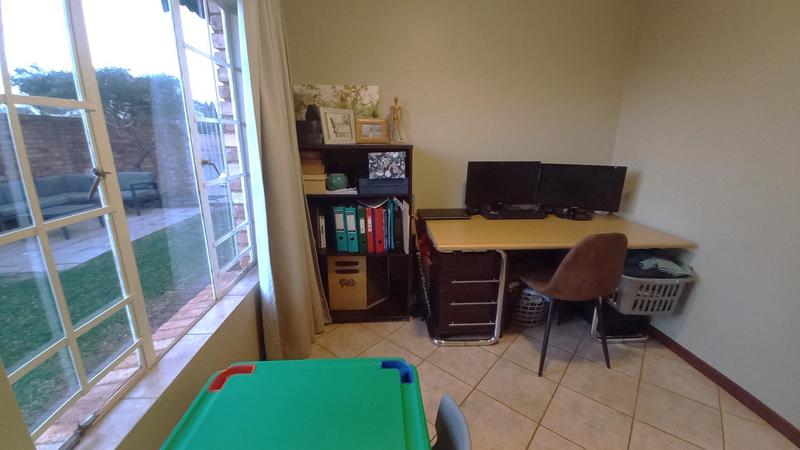 3 Bedroom Property for Sale in Elardus Park Gauteng