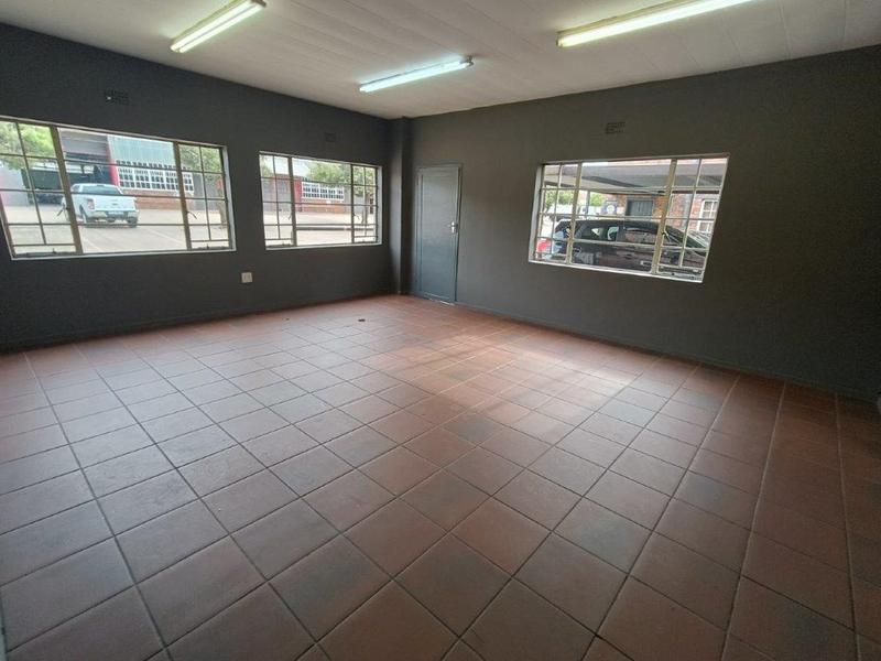 To Let Commercial Property for Rent in Robertville Gauteng