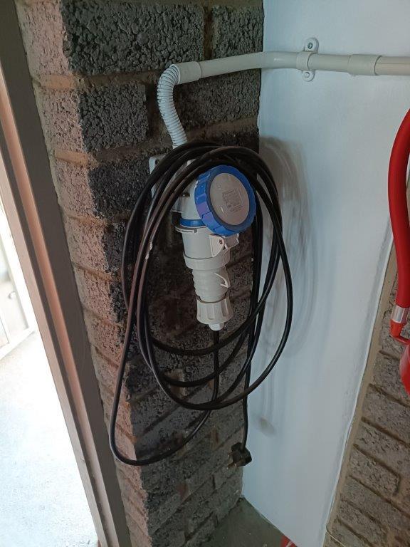 To Let Commercial Property for Rent in Stormill Gauteng