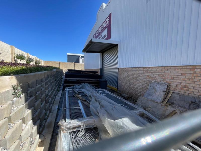 To Let Commercial Property for Rent in Knoppieslaagte Gauteng