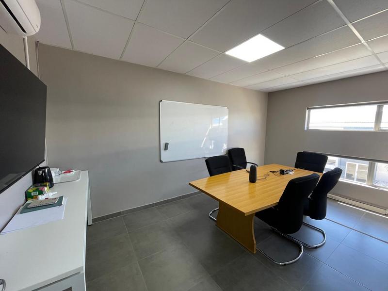 To Let Commercial Property for Rent in Knoppieslaagte Gauteng