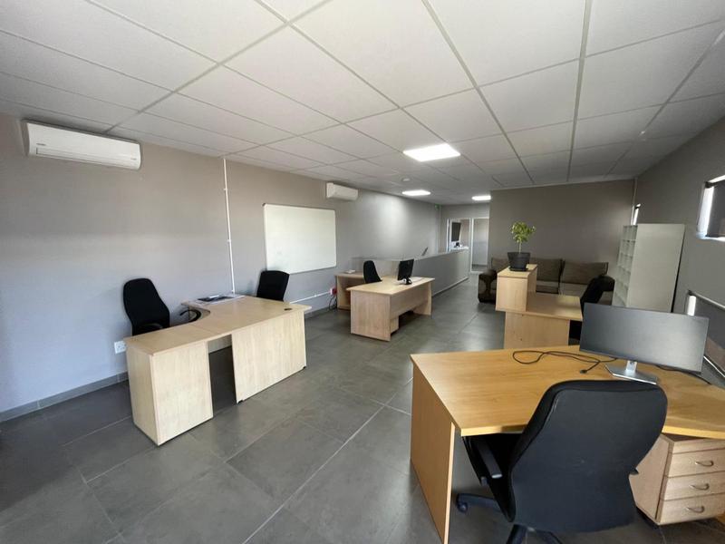 To Let Commercial Property for Rent in Knoppieslaagte Gauteng