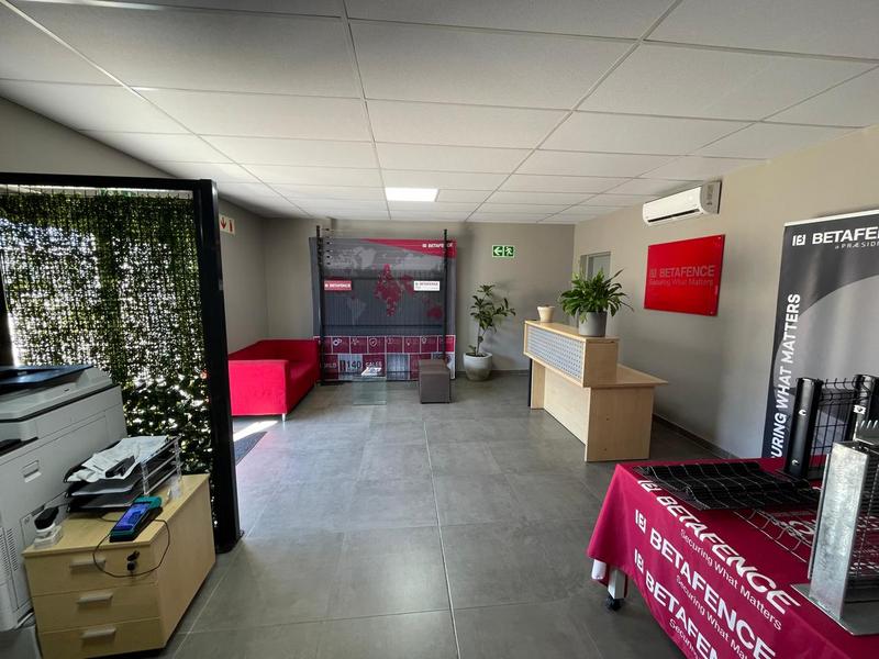 To Let Commercial Property for Rent in Knoppieslaagte Gauteng