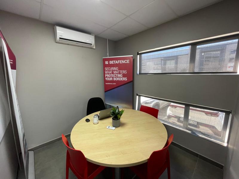 To Let Commercial Property for Rent in Knoppieslaagte Gauteng