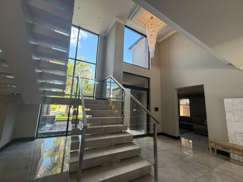 5 Bedroom Property for Sale in Blue Valley Golf Estate Gauteng