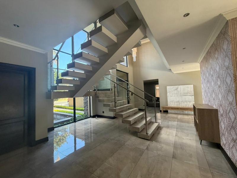 5 Bedroom Property for Sale in Blue Valley Golf Estate Gauteng