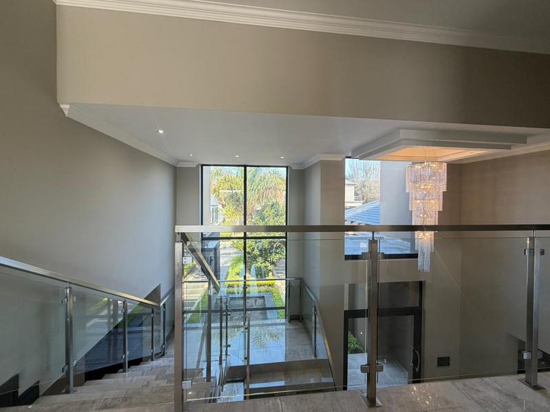 5 Bedroom Property for Sale in Blue Valley Golf Estate Gauteng