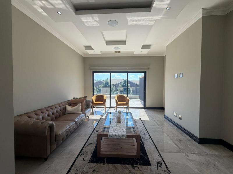 5 Bedroom Property for Sale in Blue Valley Golf Estate Gauteng
