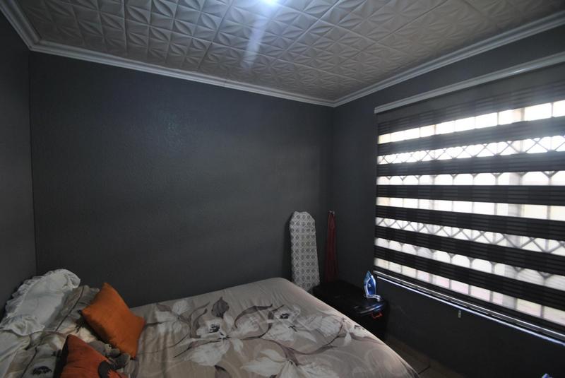 4 Bedroom Property for Sale in Dawn Park Gauteng