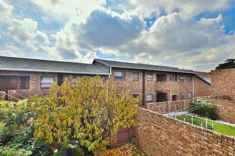 2 Bedroom Property for Sale in Ferndale Gauteng