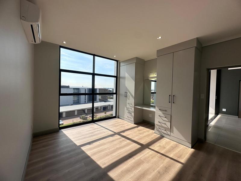 To Let 3 Bedroom Property for Rent in Ascend to Midstream Gauteng