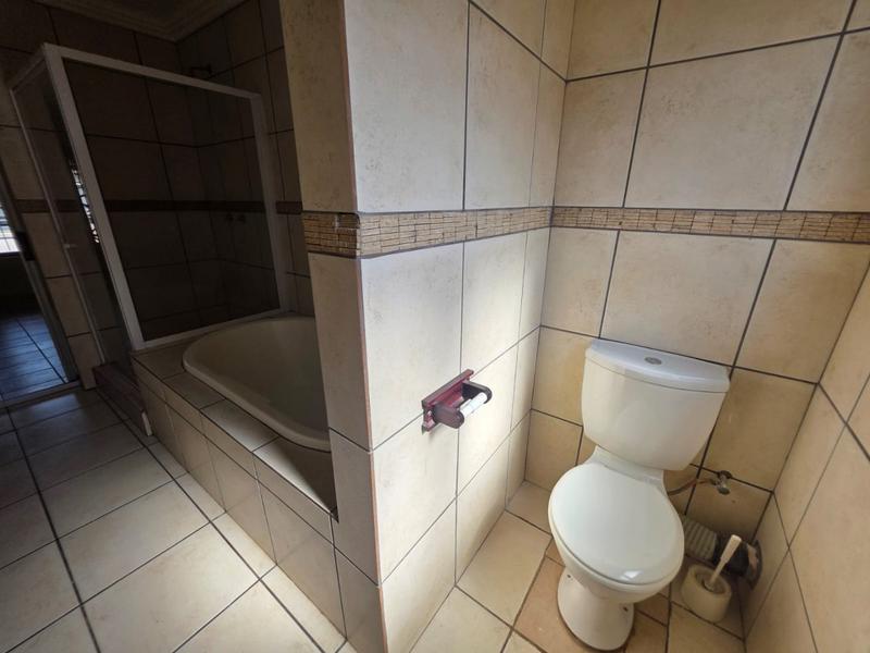 3 Bedroom Property for Sale in Greenhills Gauteng