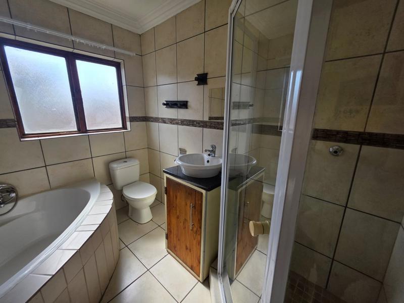 3 Bedroom Property for Sale in Greenhills Gauteng