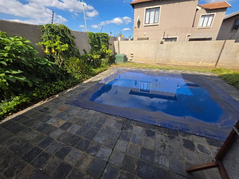 3 Bedroom Property for Sale in Greenhills Gauteng