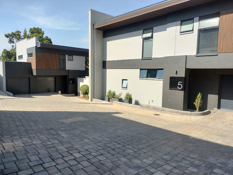 3 Bedroom Property for Sale in Waterkloof A H Gauteng