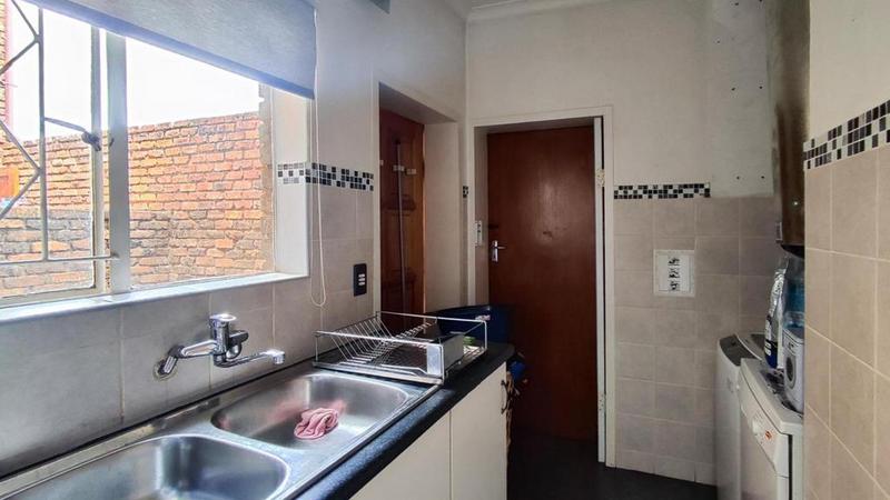 3 Bedroom Property for Sale in Brackenhurst Gauteng
