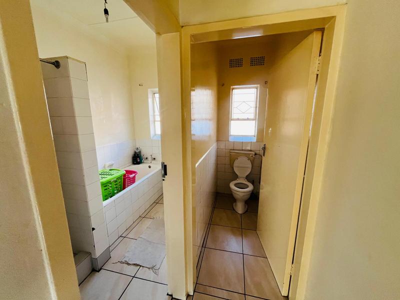 2 Bedroom Property for Sale in Benoni Central Gauteng