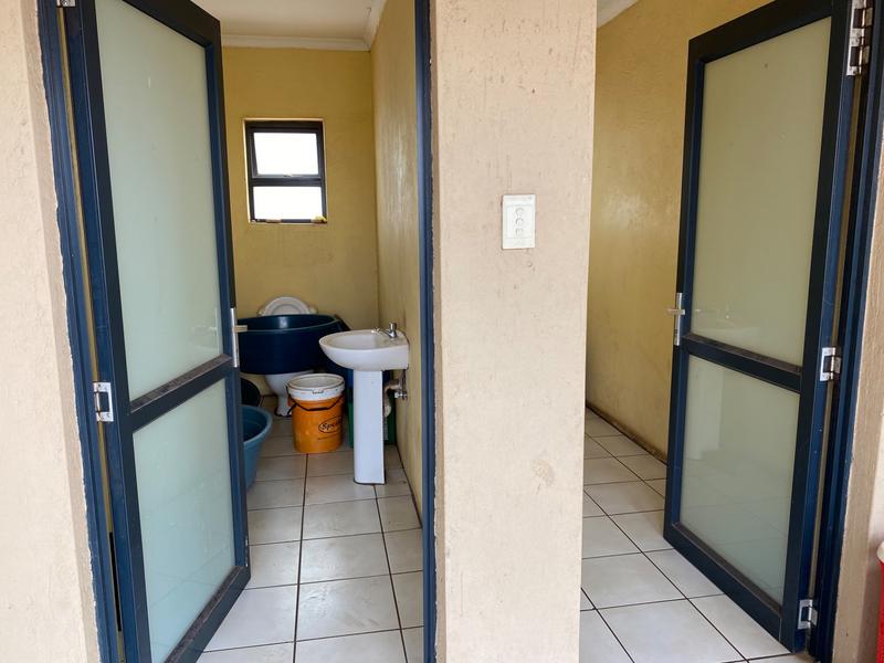 12 Bedroom Property for Sale in Leachville Ext 3 Gauteng