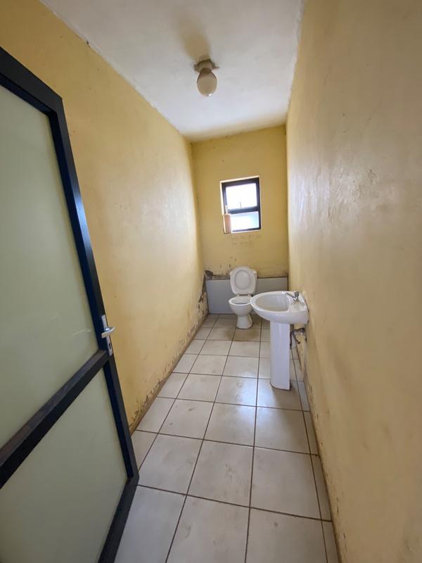 12 Bedroom Property for Sale in Leachville Ext 3 Gauteng