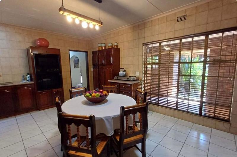 3 Bedroom Property for Sale in Sonneveld Gauteng