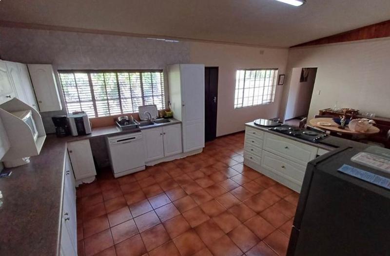 3 Bedroom Property for Sale in Sonneveld Gauteng