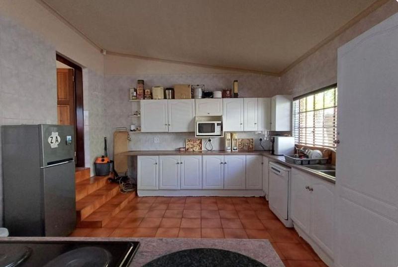 3 Bedroom Property for Sale in Sonneveld Gauteng