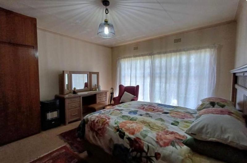 3 Bedroom Property for Sale in Sonneveld Gauteng