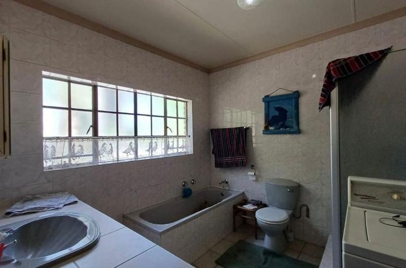 3 Bedroom Property for Sale in Sonneveld Gauteng