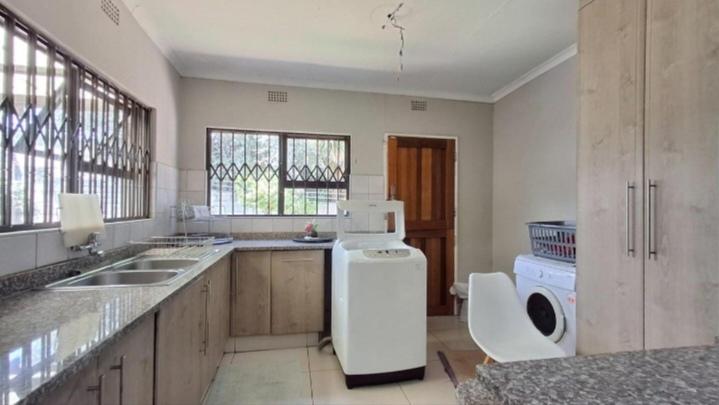 3 Bedroom Property for Sale in Symhurst Gauteng