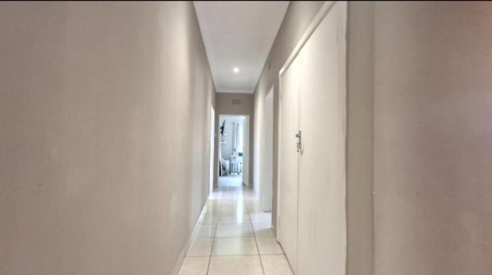 3 Bedroom Property for Sale in Symhurst Gauteng