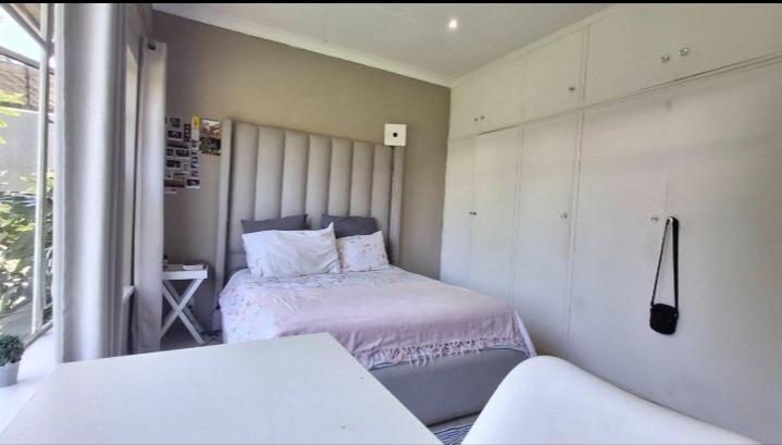 3 Bedroom Property for Sale in Symhurst Gauteng