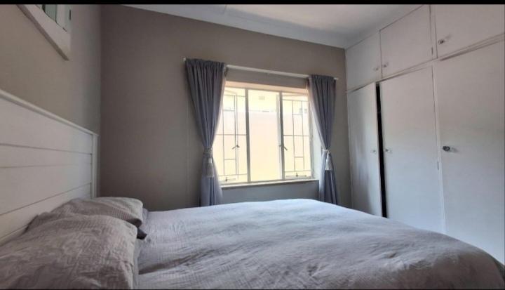 3 Bedroom Property for Sale in Symhurst Gauteng