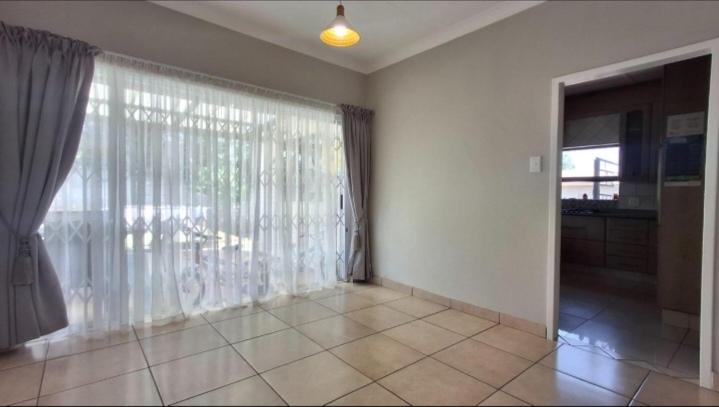 3 Bedroom Property for Sale in Symhurst Gauteng