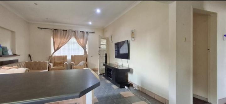 3 Bedroom Property for Sale in Wychwood Gauteng