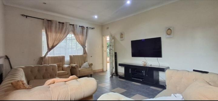 3 Bedroom Property for Sale in Wychwood Gauteng