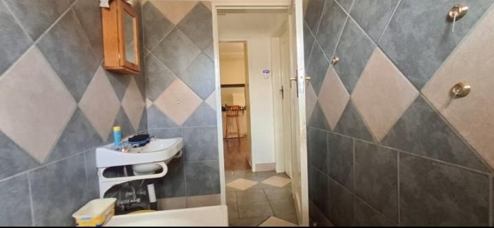3 Bedroom Property for Sale in Wychwood Gauteng