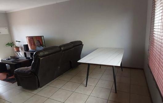 3 Bedroom Property for Sale in Glen Marais Gauteng