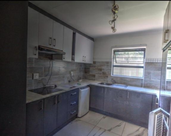 1 Bedroom Property for Sale in Kempton Park Gauteng