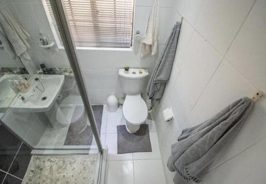 2 Bedroom Property for Sale in Norkem Park Gauteng