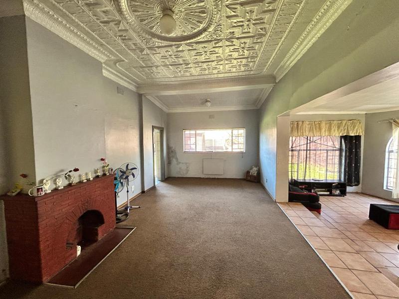 3 Bedroom Property for Sale in Selection Park Gauteng
