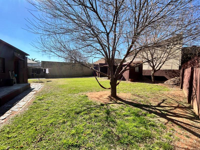 3 Bedroom Property for Sale in Selection Park Gauteng