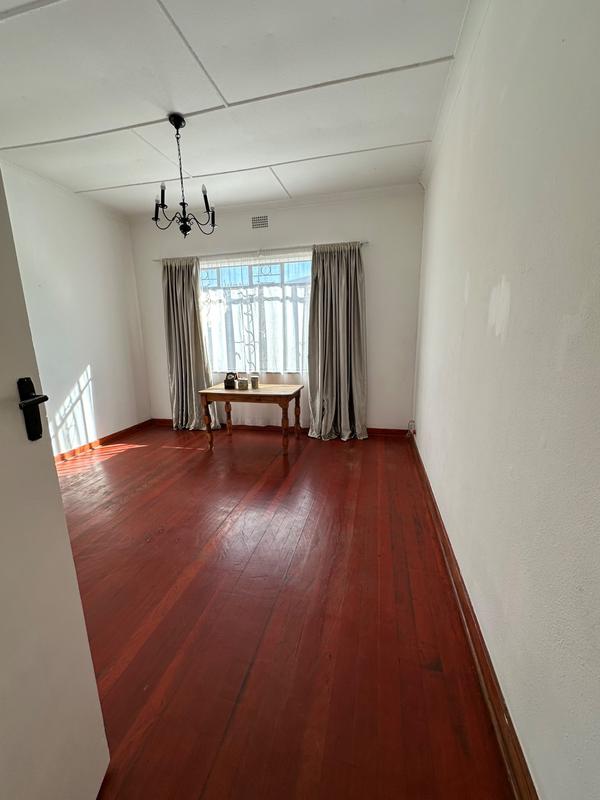 6 Bedroom Property for Sale in Selection Park Gauteng