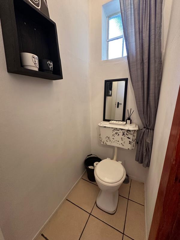6 Bedroom Property for Sale in Selection Park Gauteng