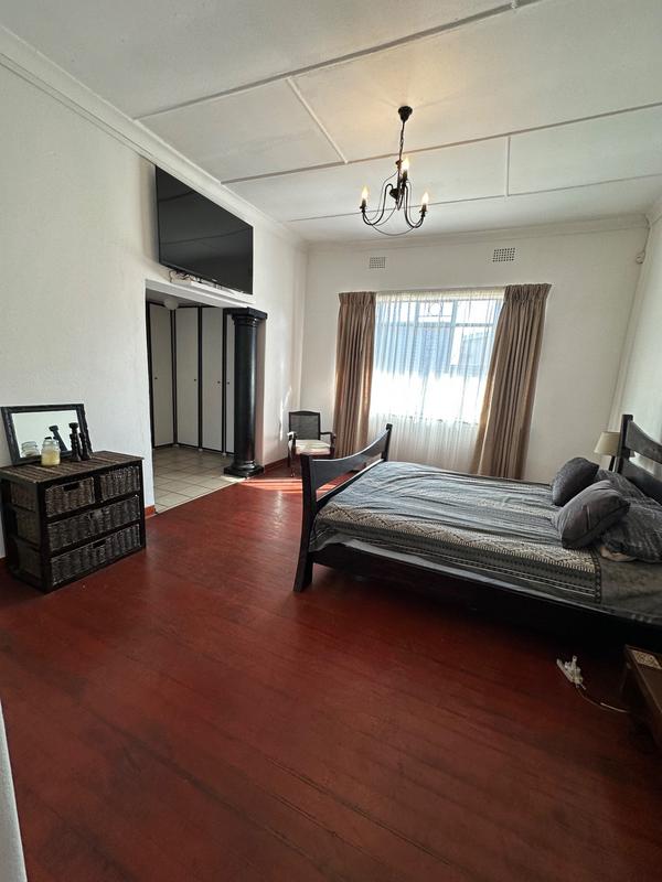 6 Bedroom Property for Sale in Selection Park Gauteng