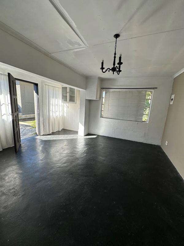 6 Bedroom Property for Sale in Selection Park Gauteng