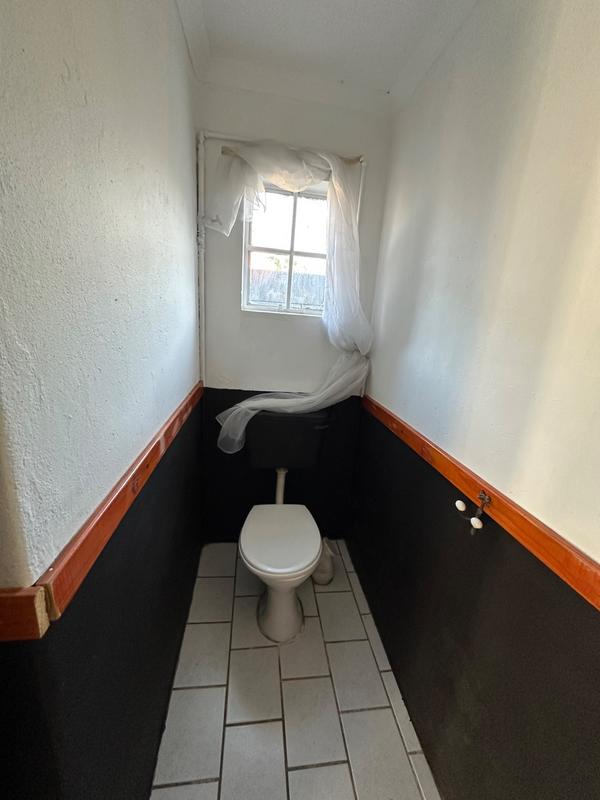6 Bedroom Property for Sale in Selection Park Gauteng