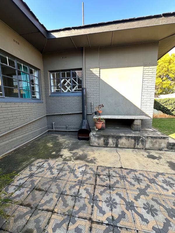 6 Bedroom Property for Sale in Selection Park Gauteng