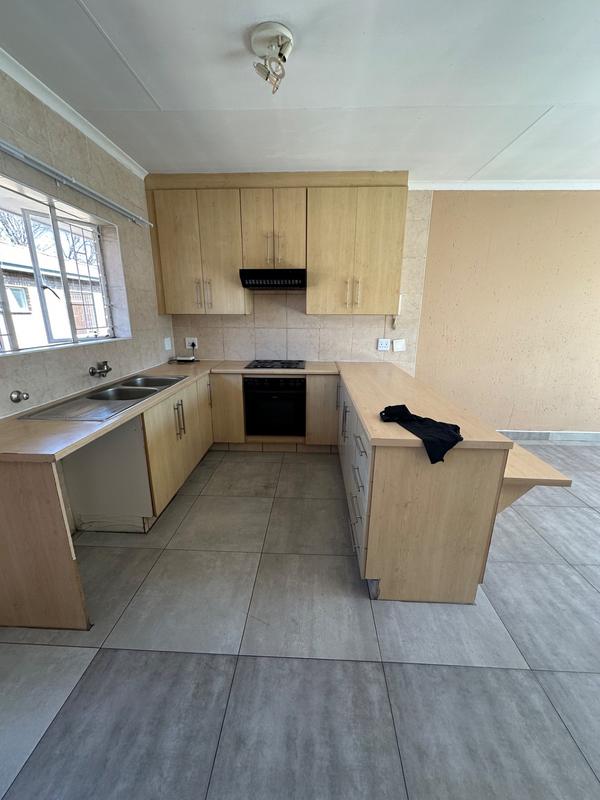 25 Bedroom Property for Sale in Selection Park Gauteng